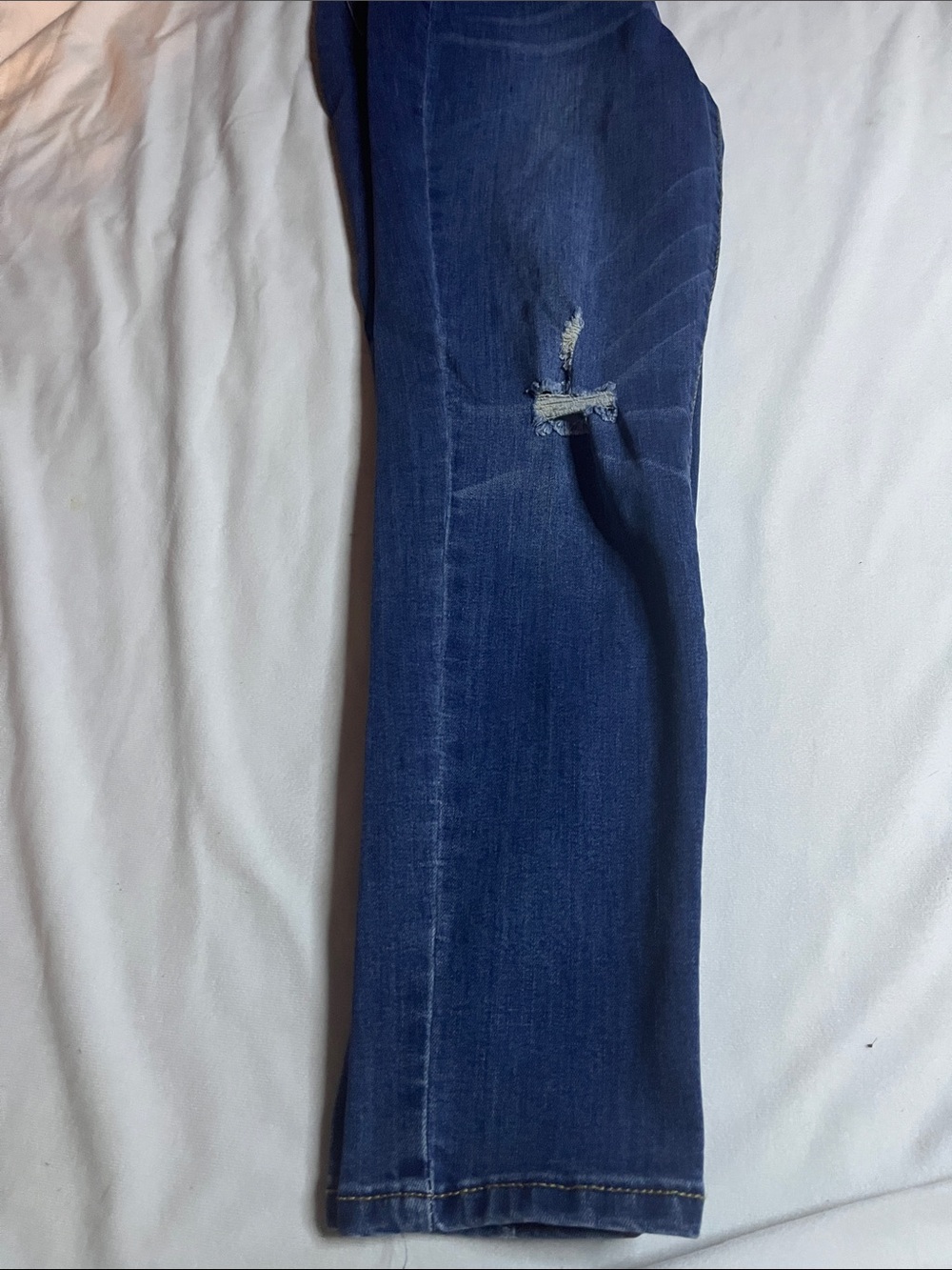 BBJ Los Angeles Distressed Skinny Jeans - Picture 5 of 14